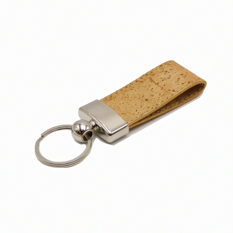 Porte-clés en liège naturel Artipel, anneau métal, vue de face - artisanat Portugal.