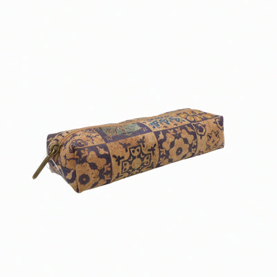 Trousse compacte en liège Amador Varum, détail texture liège naturel.