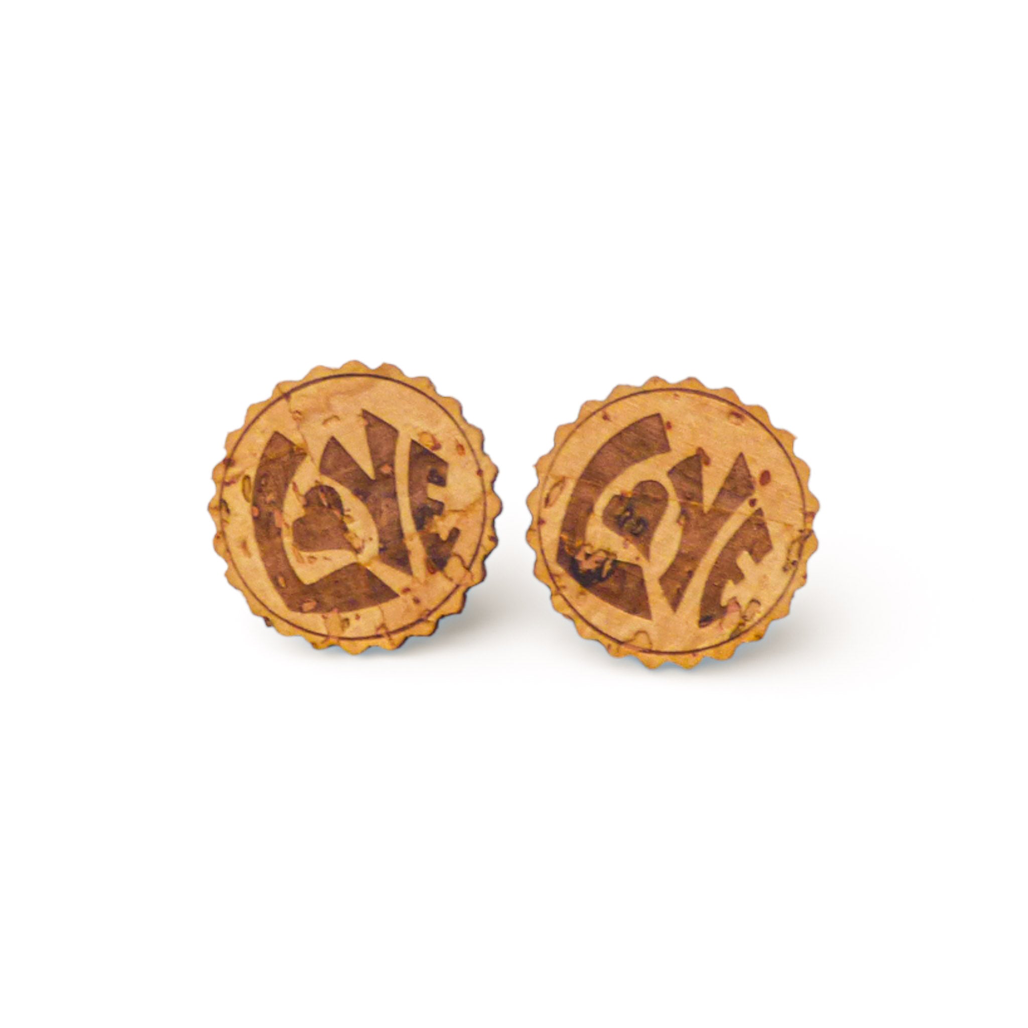 Boucles d'Oreilles vegan et éco-responsable en liège naturel du Portugal : Clous d'oreilles en liège Love - Artipel - Home & Liège