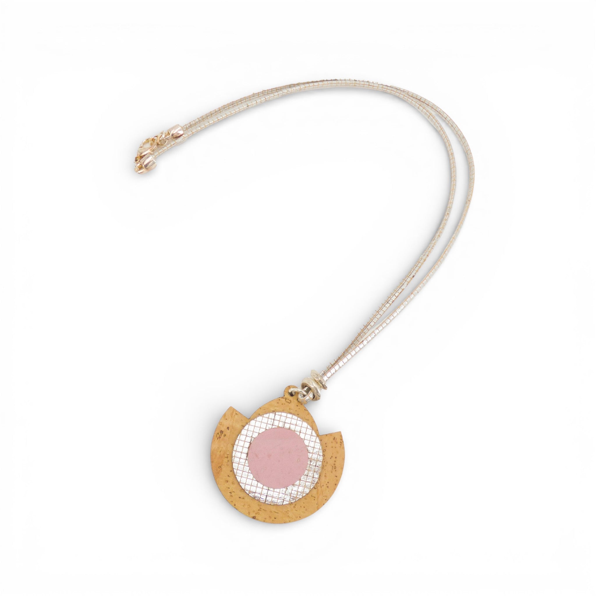 Collier Oculus en liège, pendentif rond rose et grille argent — Artipel, chaîne métal, Portugal