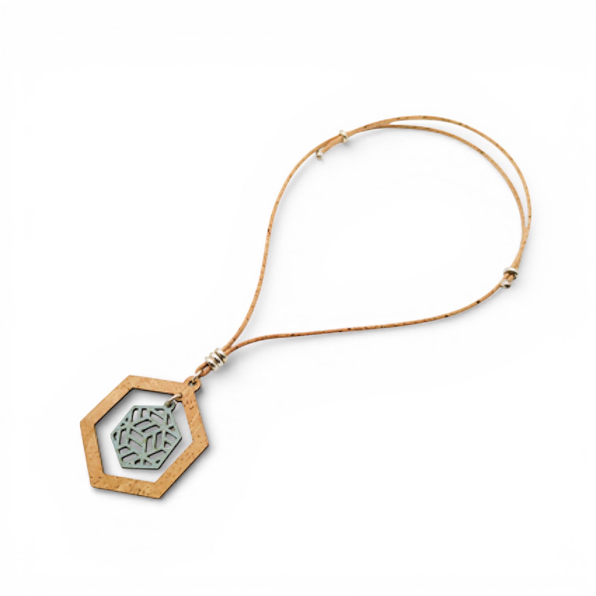 Collier vegan et éco-responsable en liège naturel du Portugal : Collier en liège Hexagone - Artipel - Home & Liège