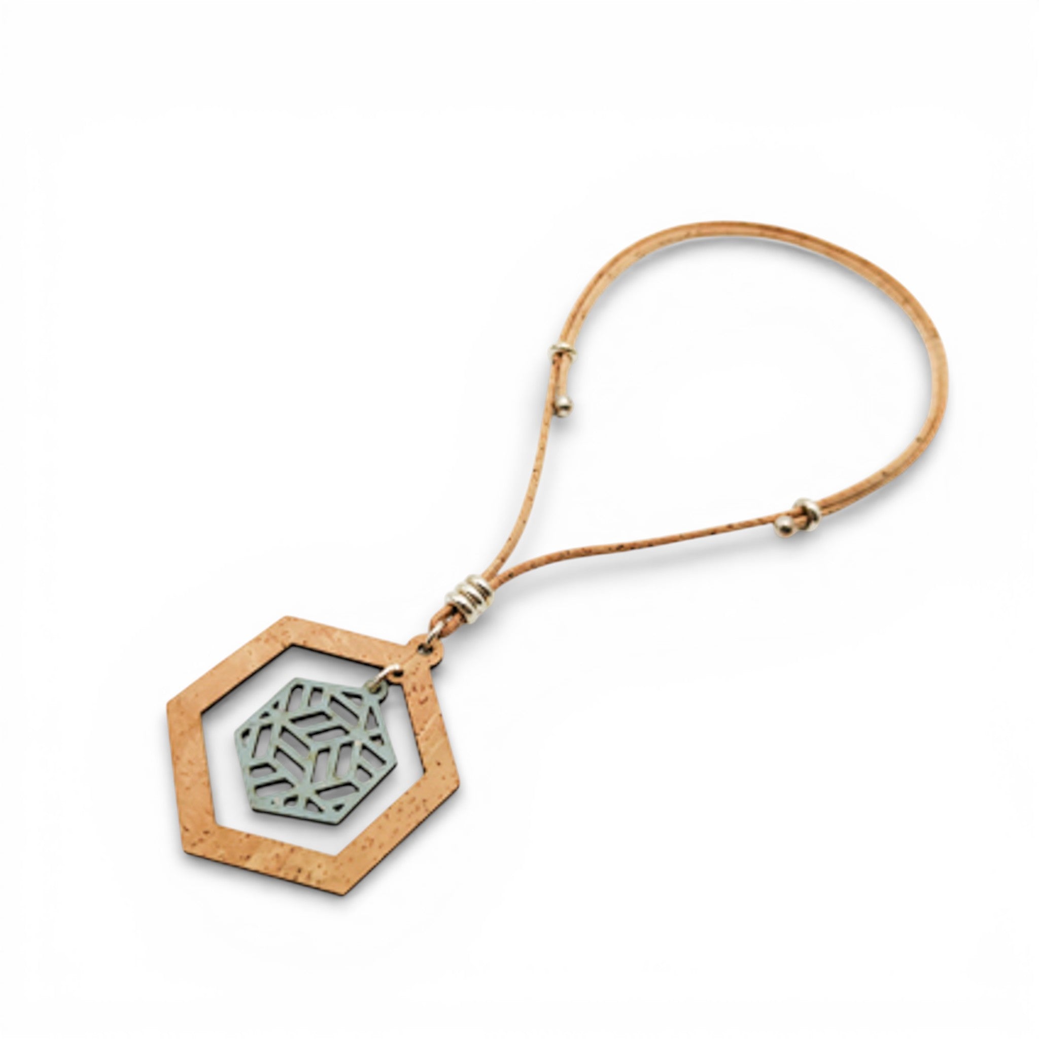 Collier vegan et éco-responsable en liège naturel du Portugal : Collier en liège Hexagone - Artipel - Home & Liège
