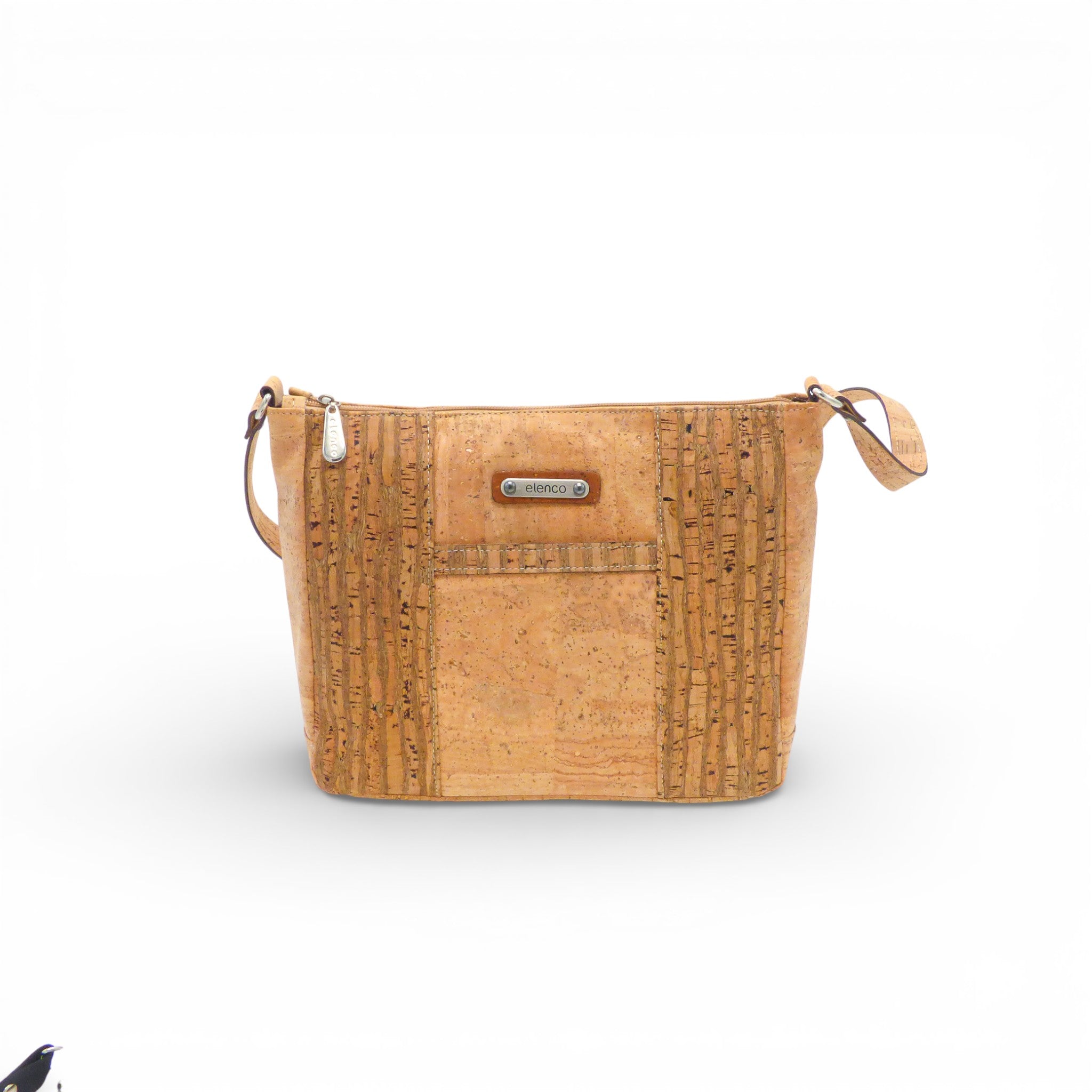 Sac bandoulière Élégance et Reliefs d'Elenco, avec un design raffiné et des textures uniques en gros plan.