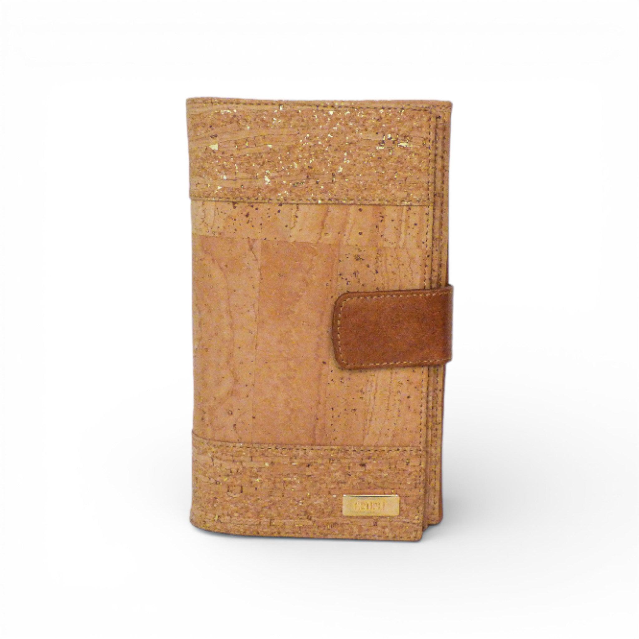 Portefeuille "Compagnon" en liège et cuir Artipel, affichant un design élégant et des textures naturelles.