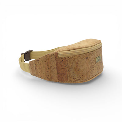 Sac banane Montado liège beige — look décontracté texture naturelle Portugal écoresponsable