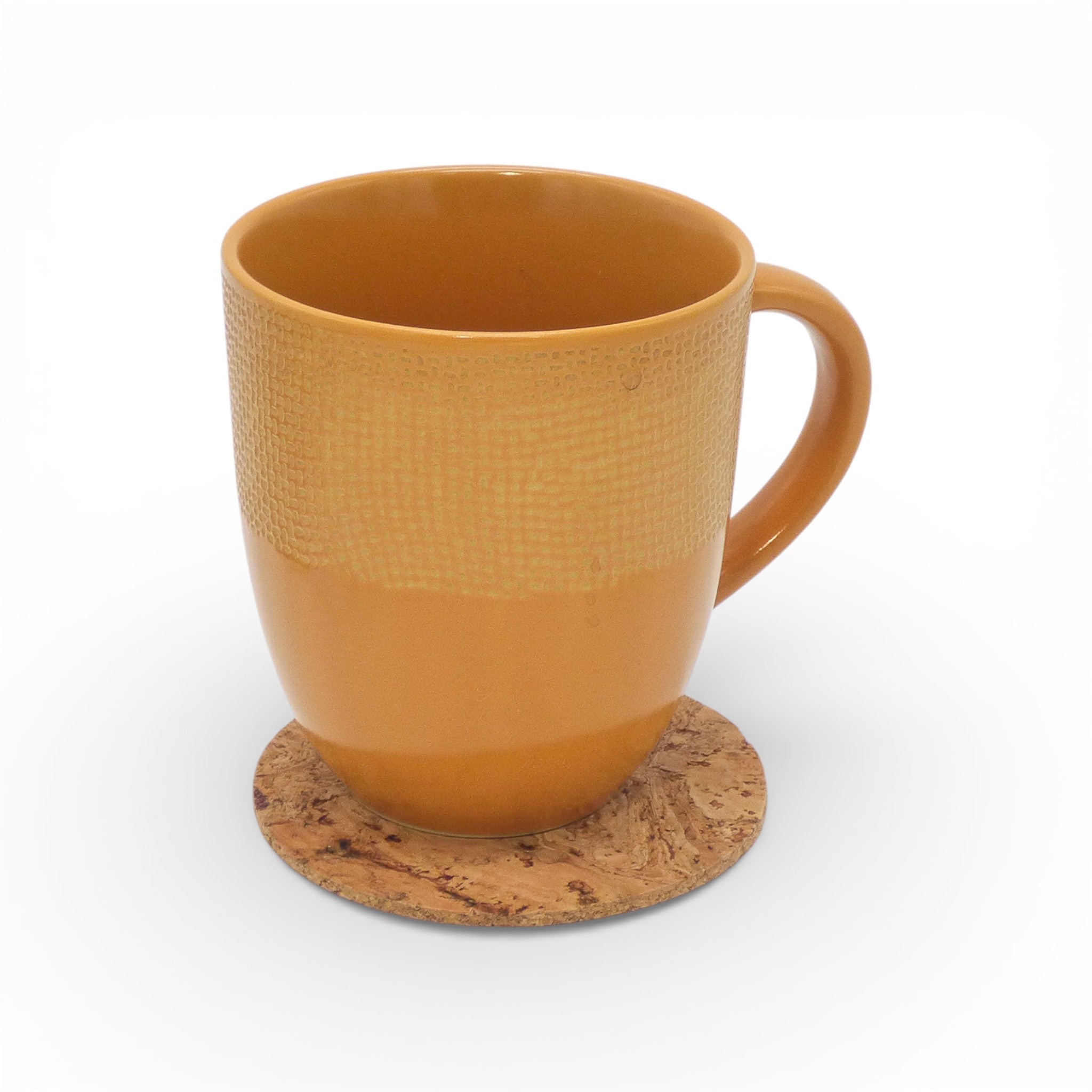 Dessous de verre rond en liège sous une tasse ocre — Viking, mise en situation, Portugal