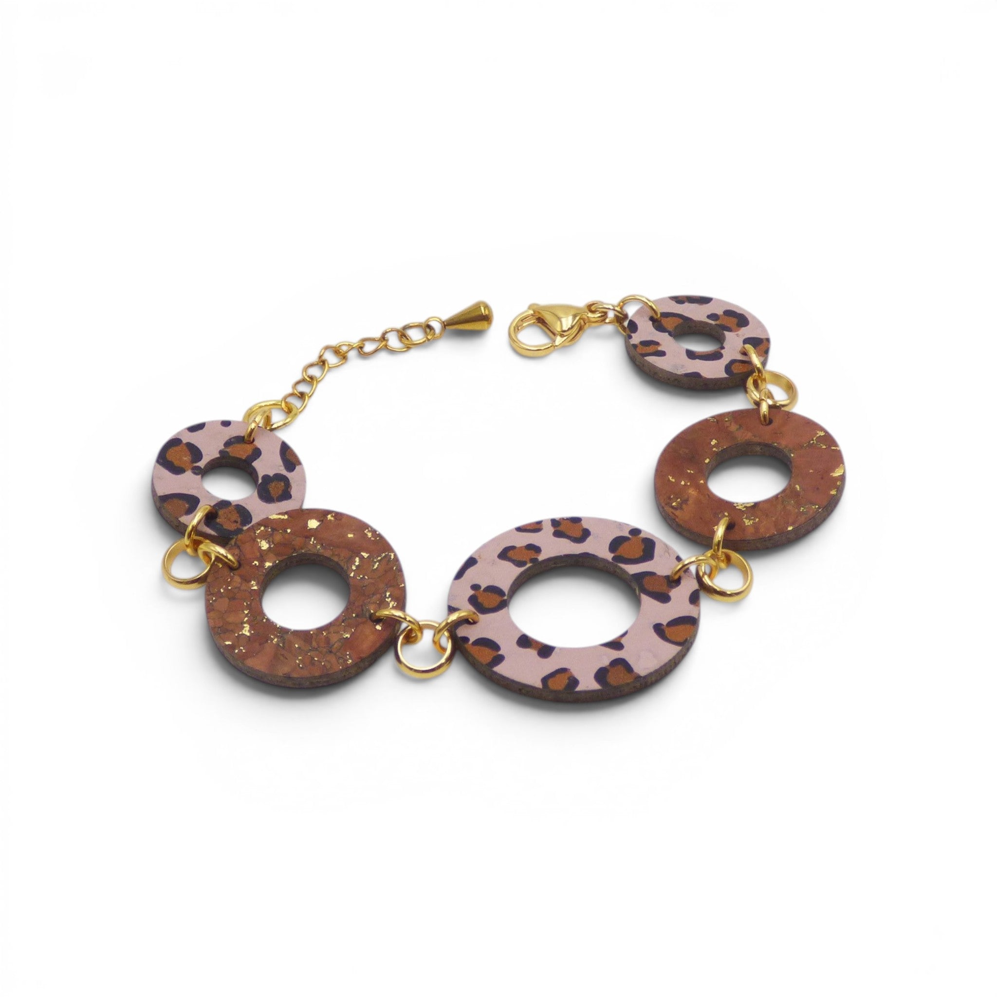 Accessoire vegan liège rose tendre et motifs léopard, pièce artisanale unique