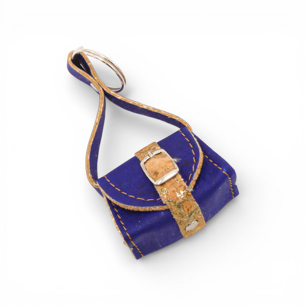 Amador Varum porte clef featuring a unique design with a stylish bracelet in cork and leather.