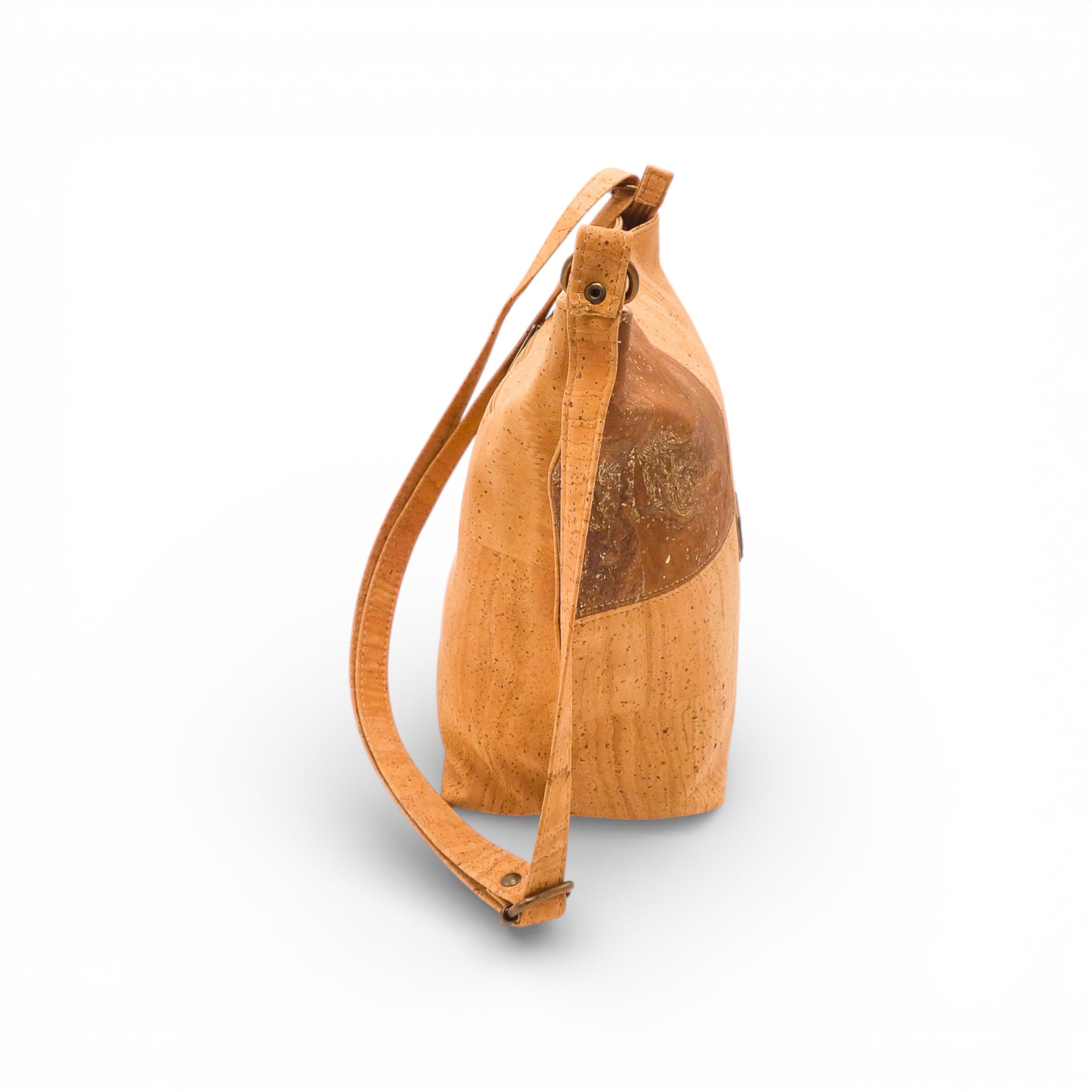 Sac bandoulière Montado en liège - détail fermeture zippée