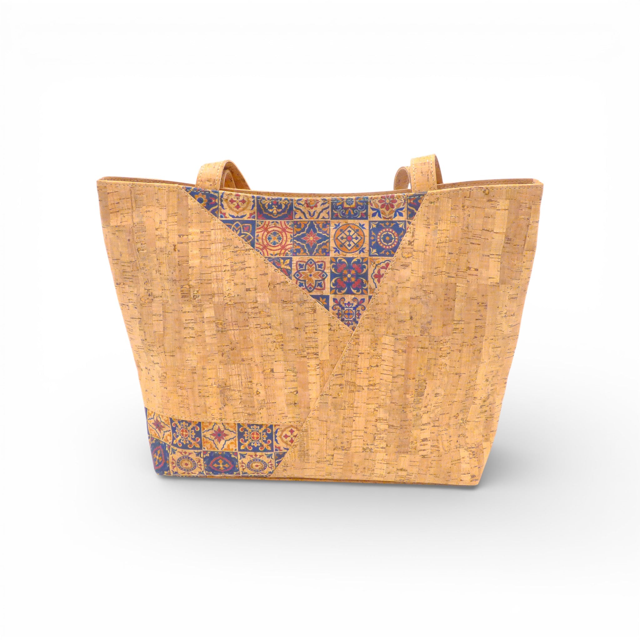 Grand sac à main en liège avec motif azulejos bleu de la marque Sobreiro, vue de face.