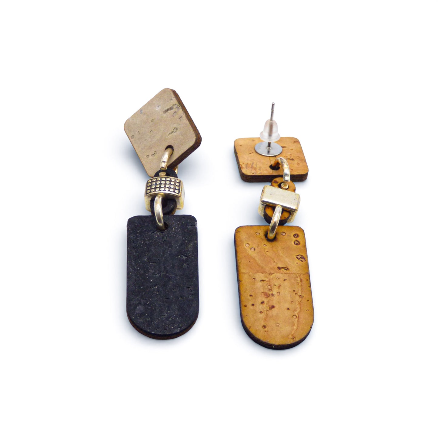 Boucles d'oreilles pendantes en liège noir et blanc avec strass de la marque Artipel, affichant un design élégant.