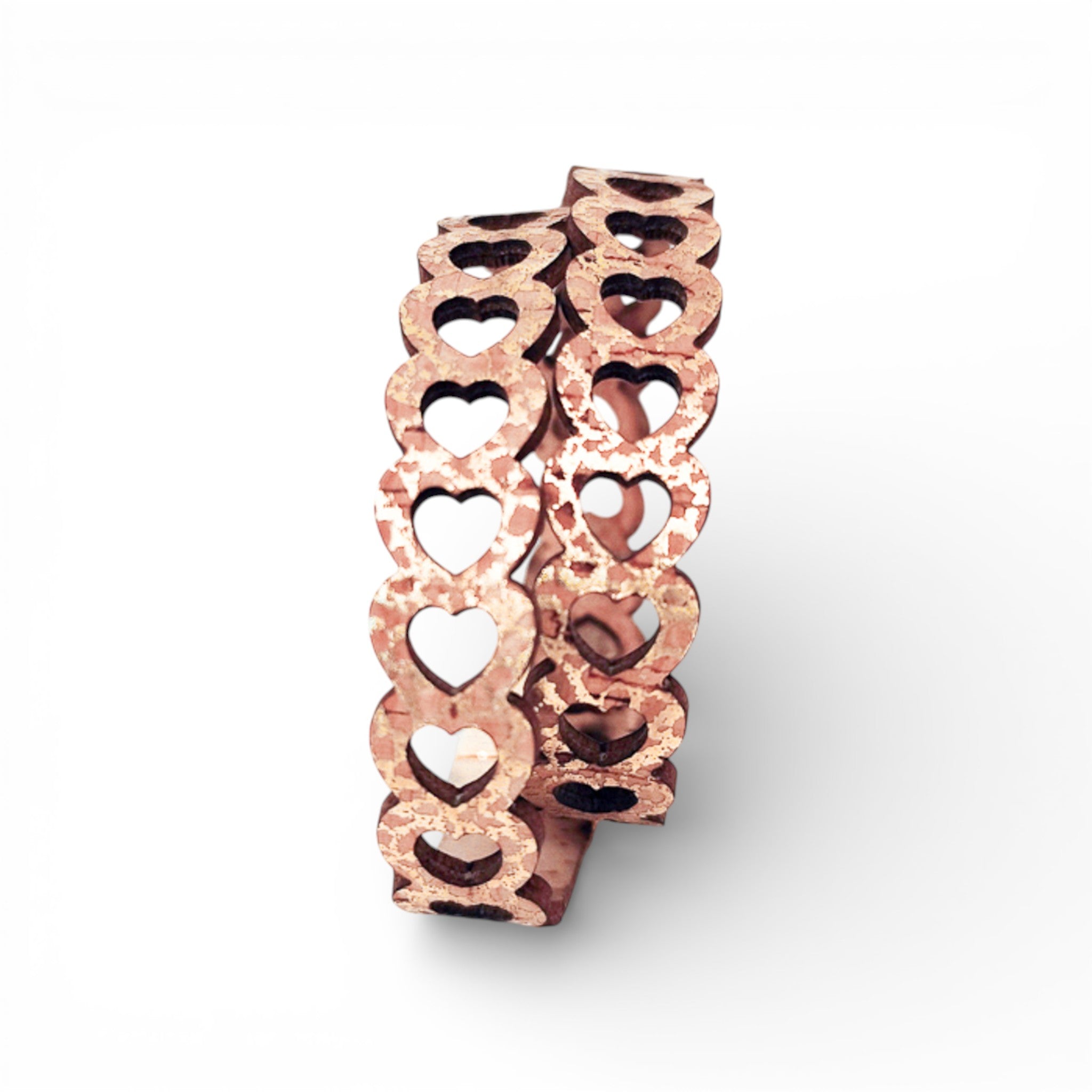 Double heart-shaped bracelet in natural cork with golden accents, designed for women by Artipel.
