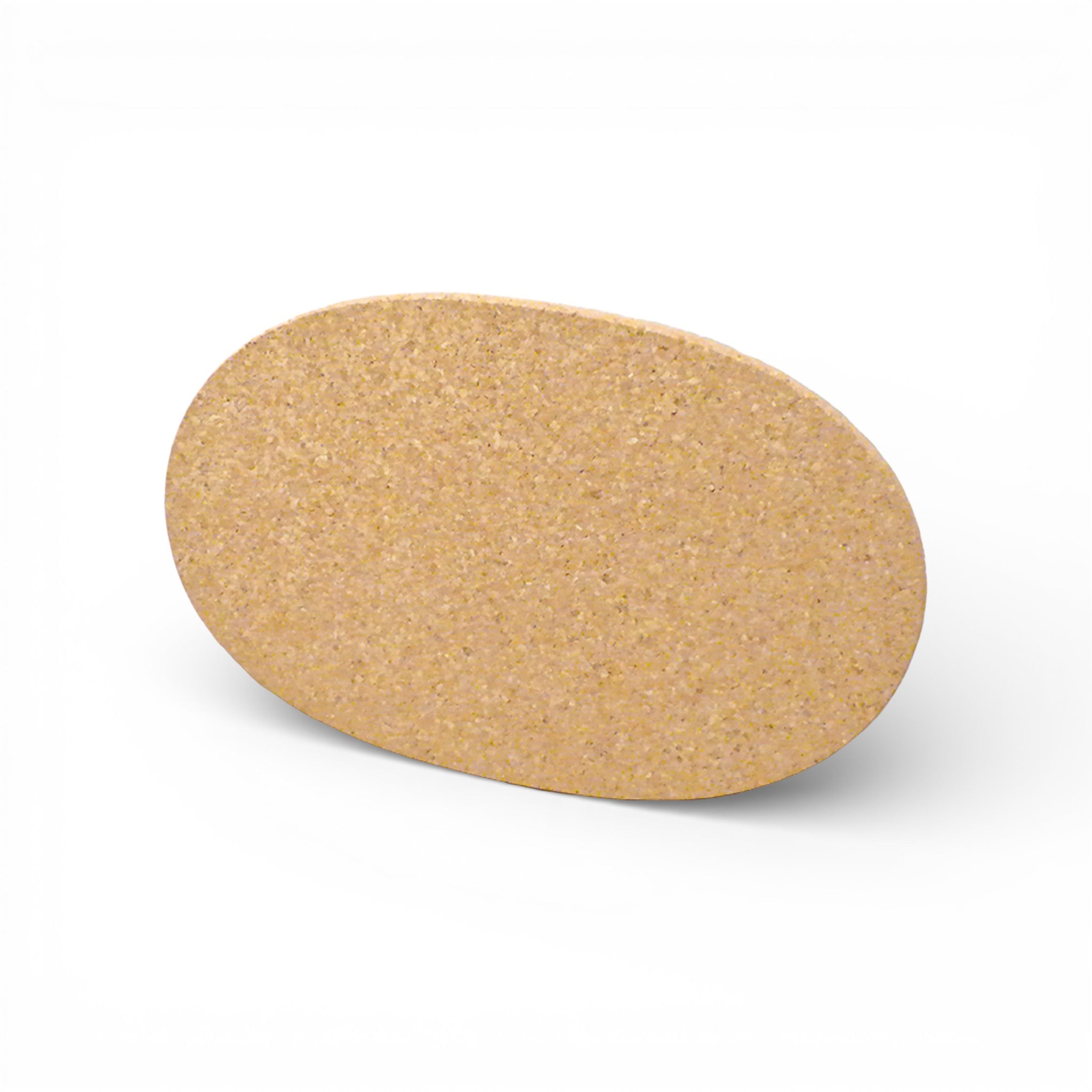 Ovale cork trivet from Viking, featuring a smooth surface and rounded edges for protecting surfaces in art de la table.