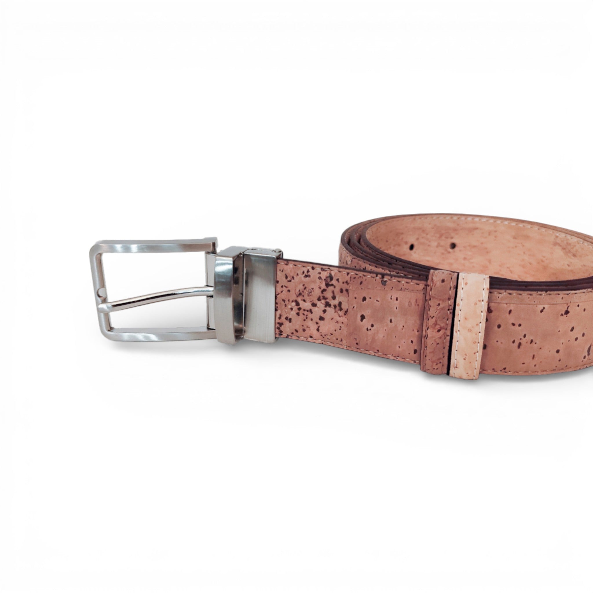 Ceinture réversible unie en liège rosé — TC Cortiça, envers naturel visible, boucle métal, Portugal