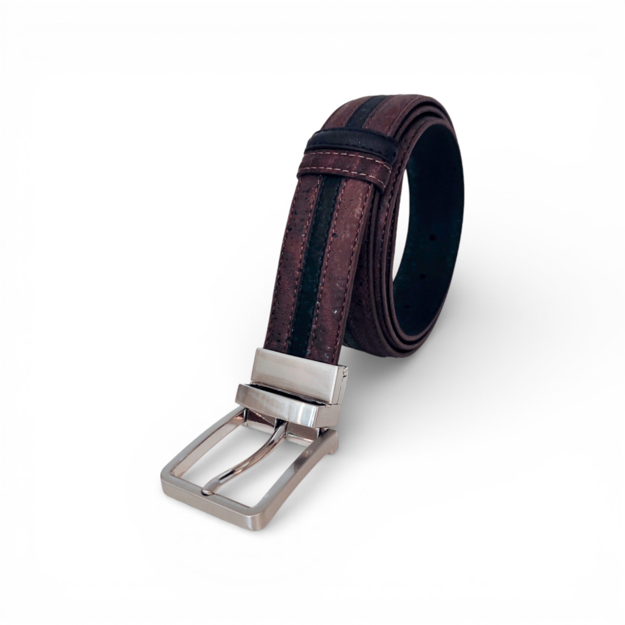 Ceinture en liège bordeaux, liseré noir central — TC Cortiça, boucle gunmetal, Portugal