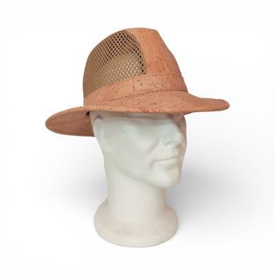 Chapeau Fedora en liège - calotte creusée vue de trois quarts - Portugal