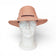 Chapeau cowboy en liège ton saumon vu de face — Amador Varum, large bord, bandeau brun, Portugal