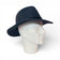 Chapeau Fedora en Liège de la marque Amador Varum, affichant un design élégant et raffiné.