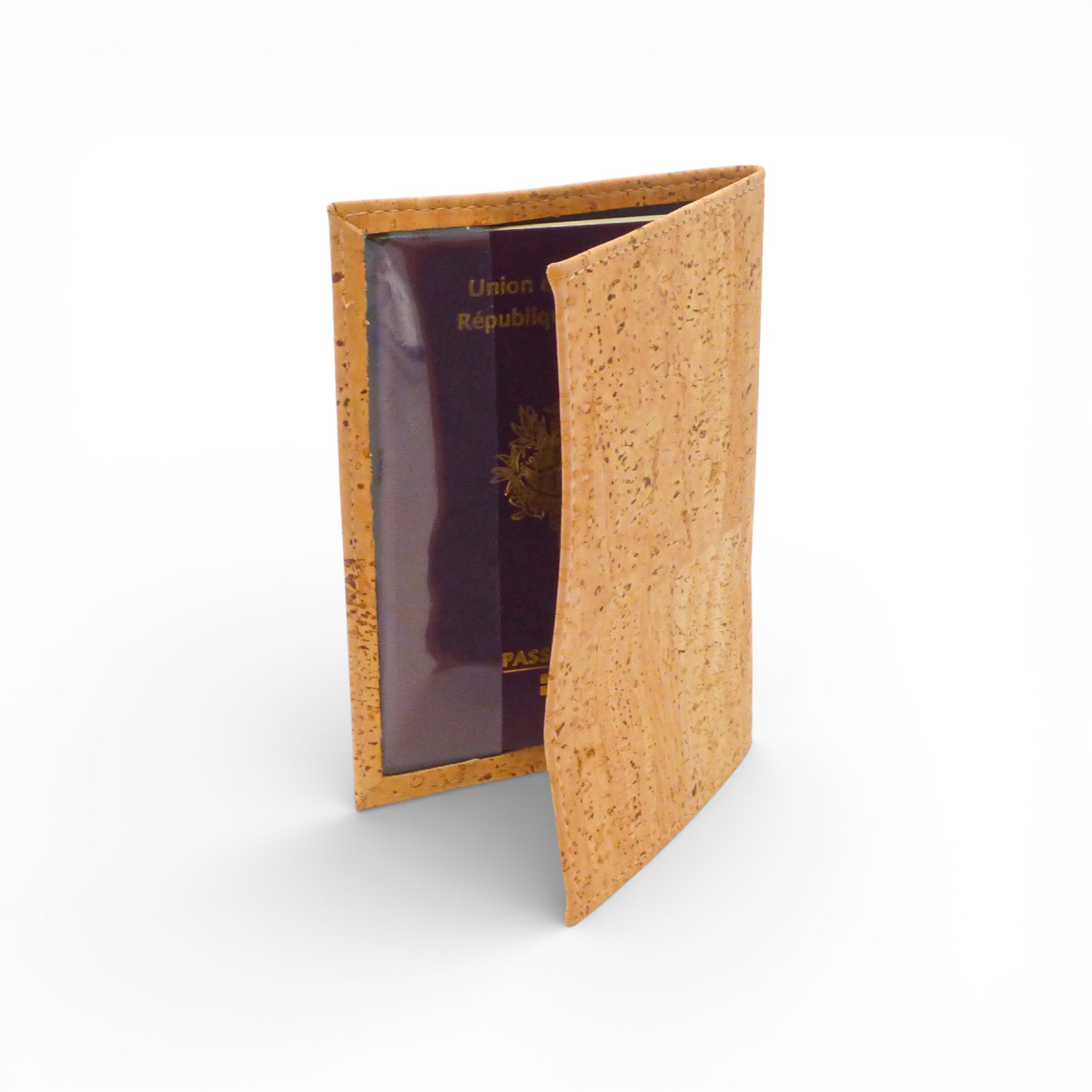 Viking protège-passeport en cuir, élégant et pratique, idéal pour organiser vos voyages et protéger vos documents.