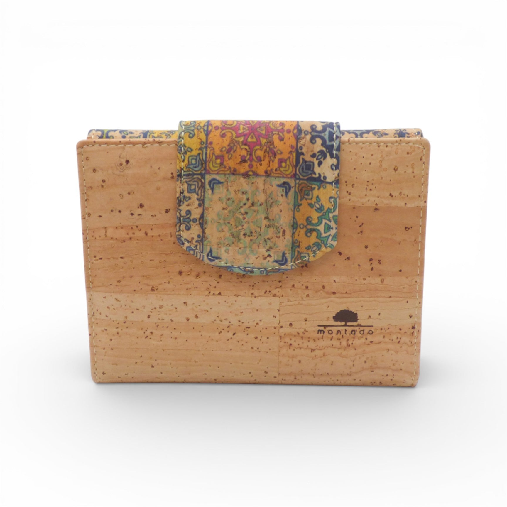 Portefeuille femme Montado format moyen en cuir, avec plusieurs compartiments et un design élégant en couleur noire.