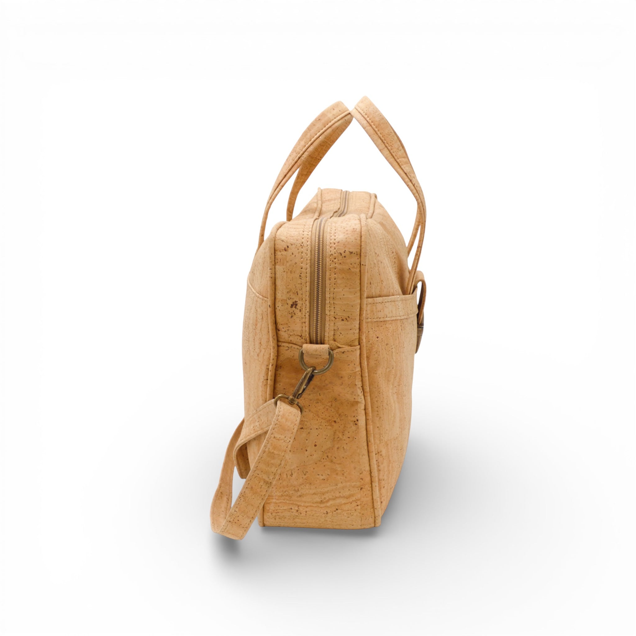 Profil du sac bureautique en liège naturel — Montado, anse et bandoulière à mousqueton, Portugal
