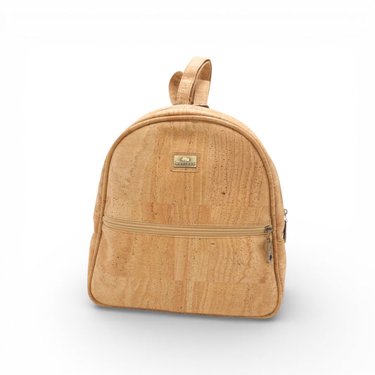 Compact "Urbain" backpack by Montado, featuring a sleek design and ergonomic straps, ideal for urban adventures.