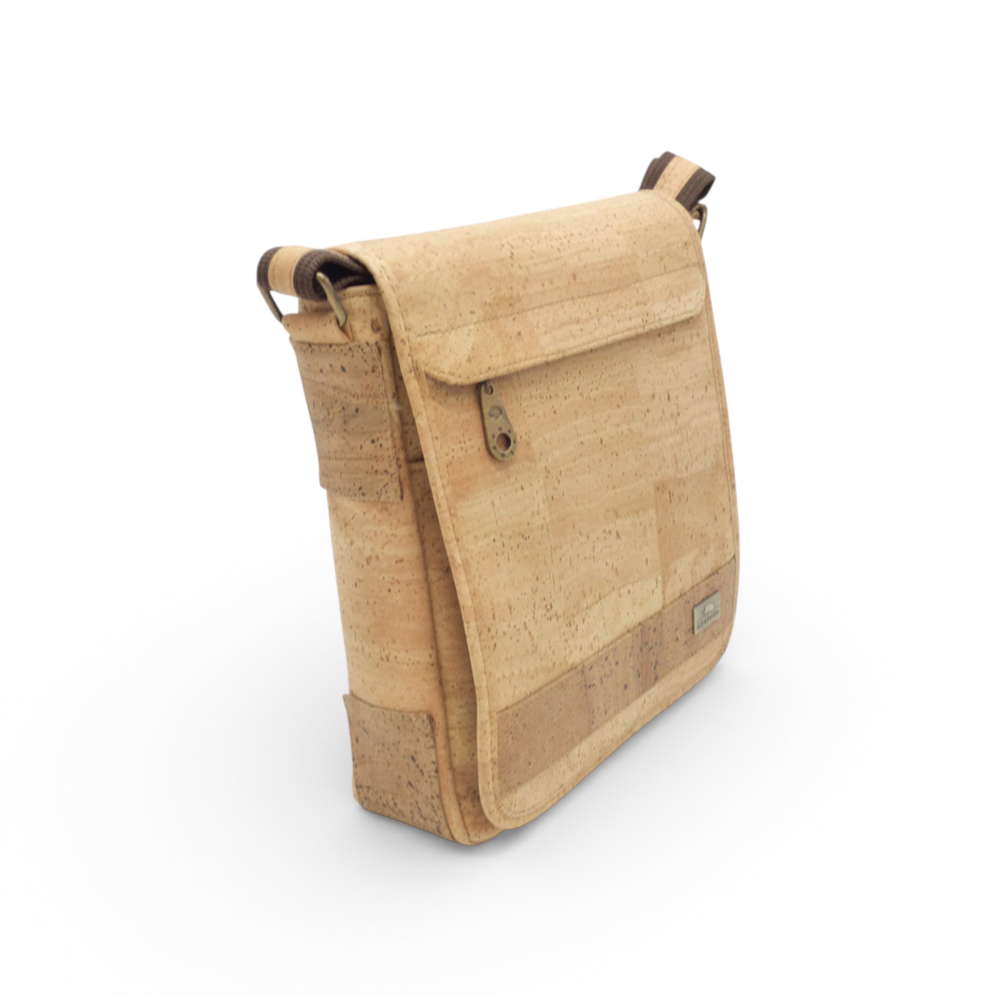 Sacoche bandoulière homme "L'Urbain" de Montado, vue de face avec bandoulière ajustable et design moderne.