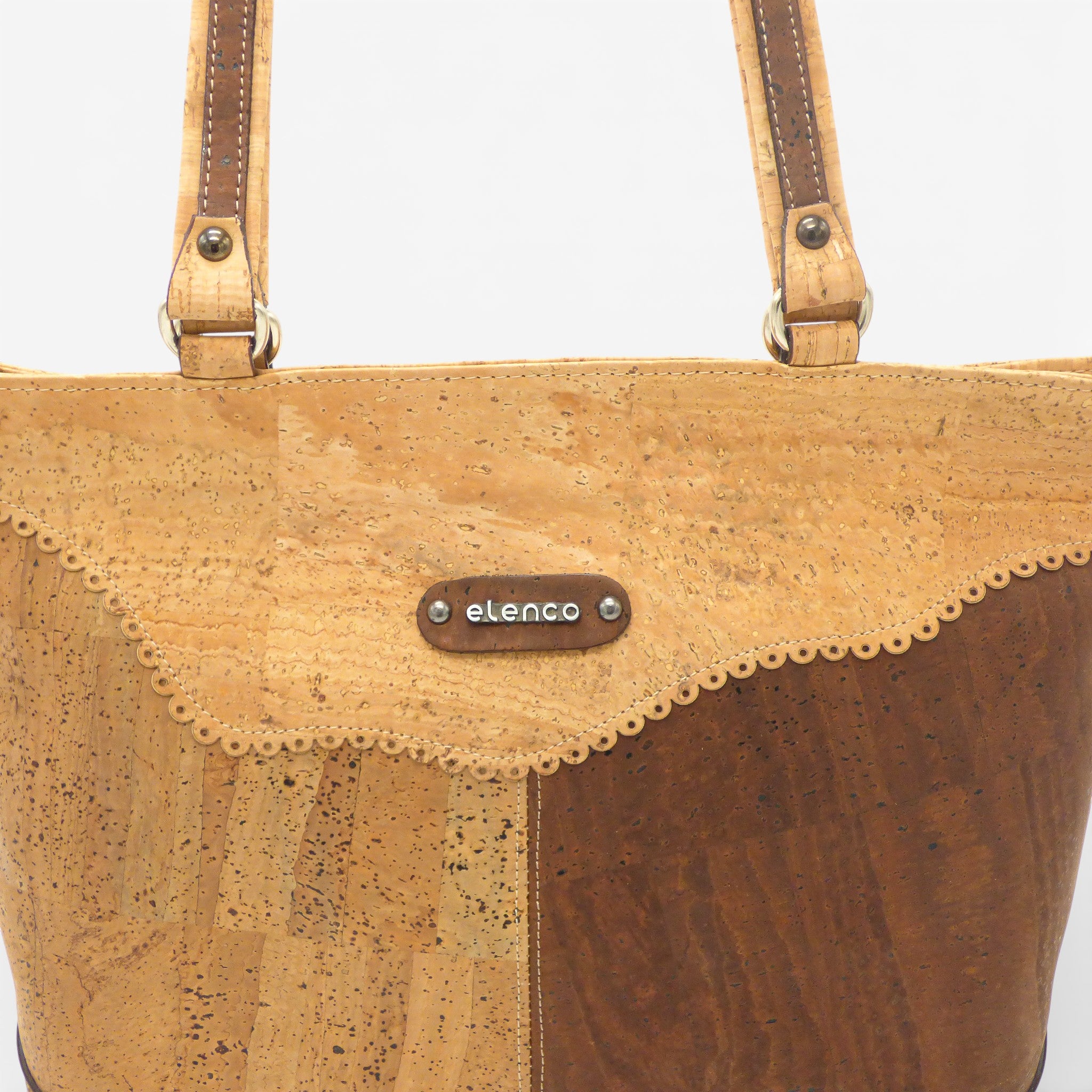 Sac épaule bicolore Elenco en liège - détail bordure festonnée artisanale