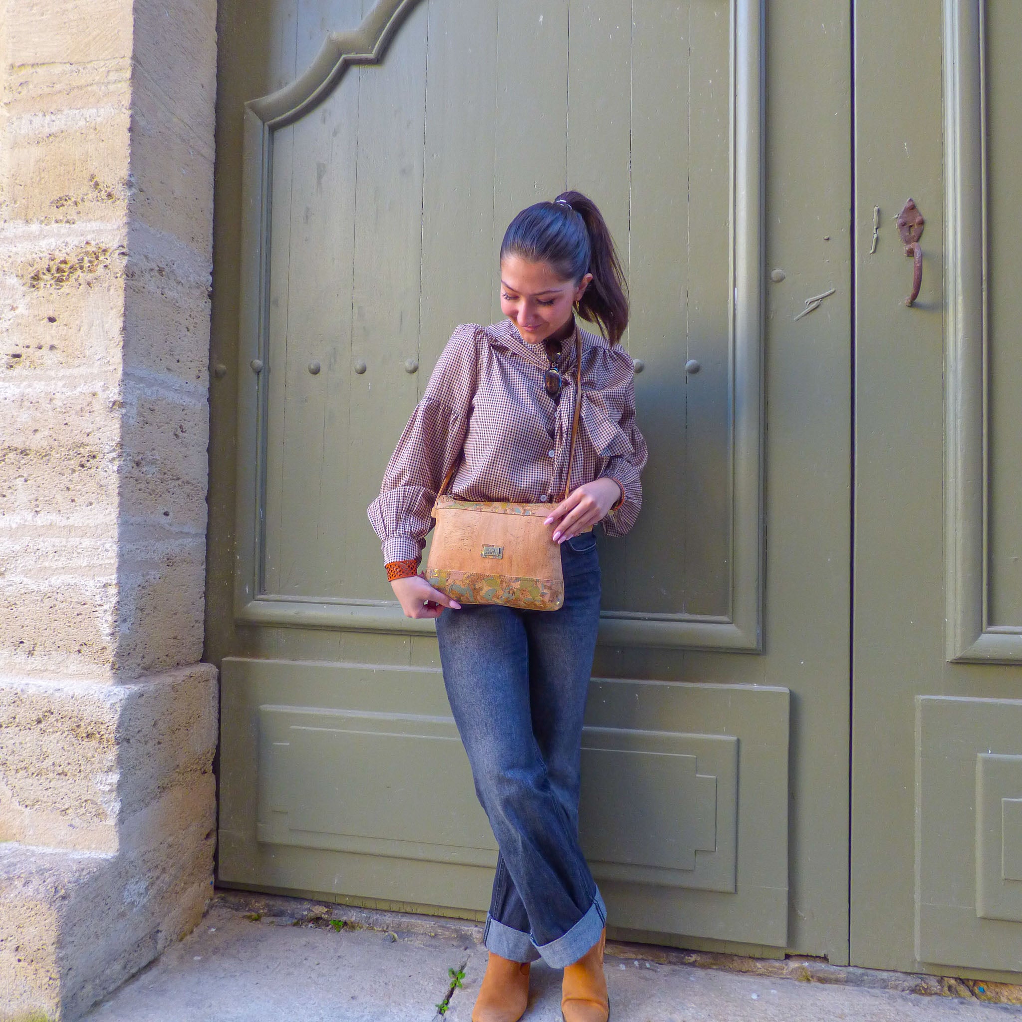Pochette bandeau en liège naturel portée bandoulière — Montado, bandeau multicolore, Portugal
