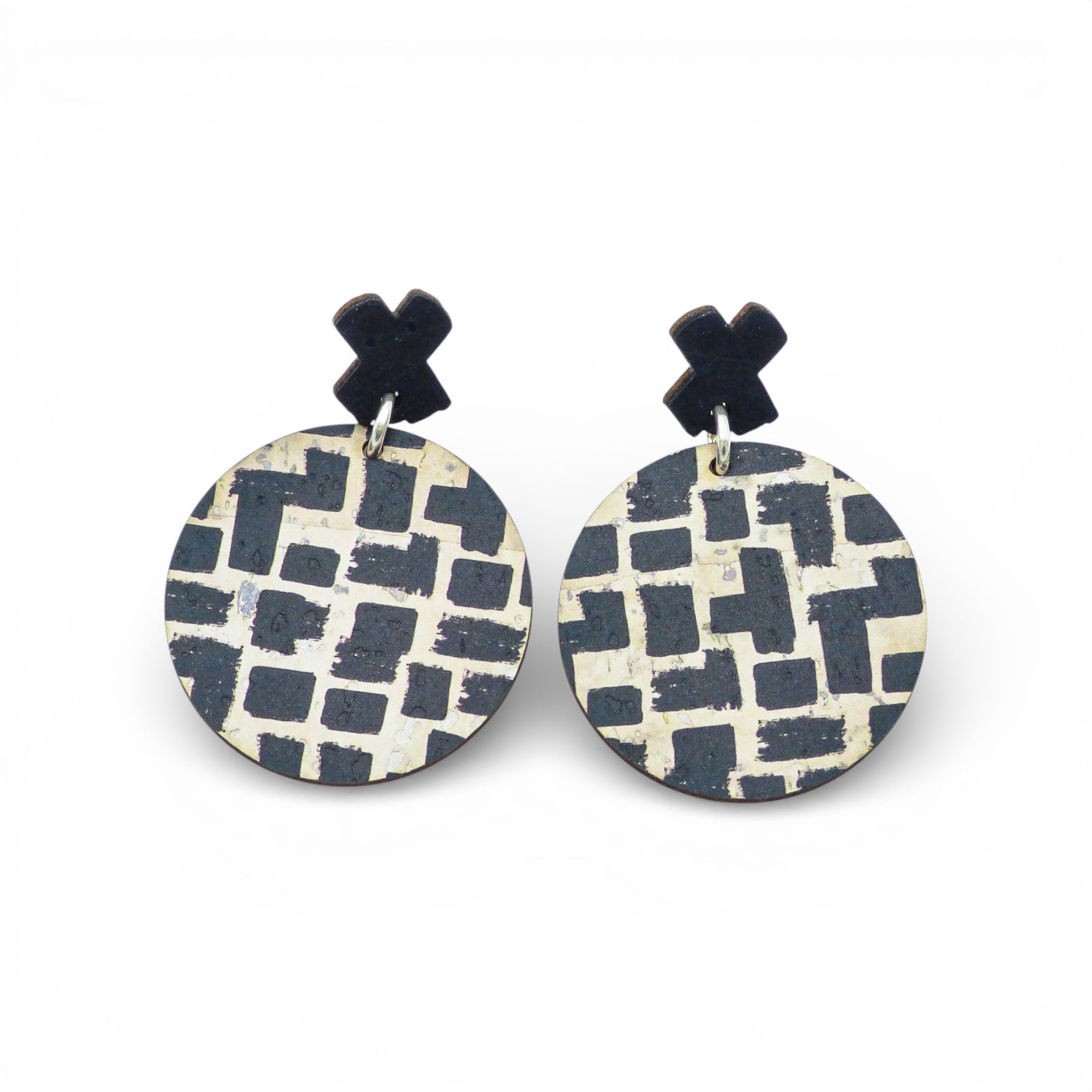 Pendantes disque en liège motif briques noir et crème — Artipel, topper croix, Portugal