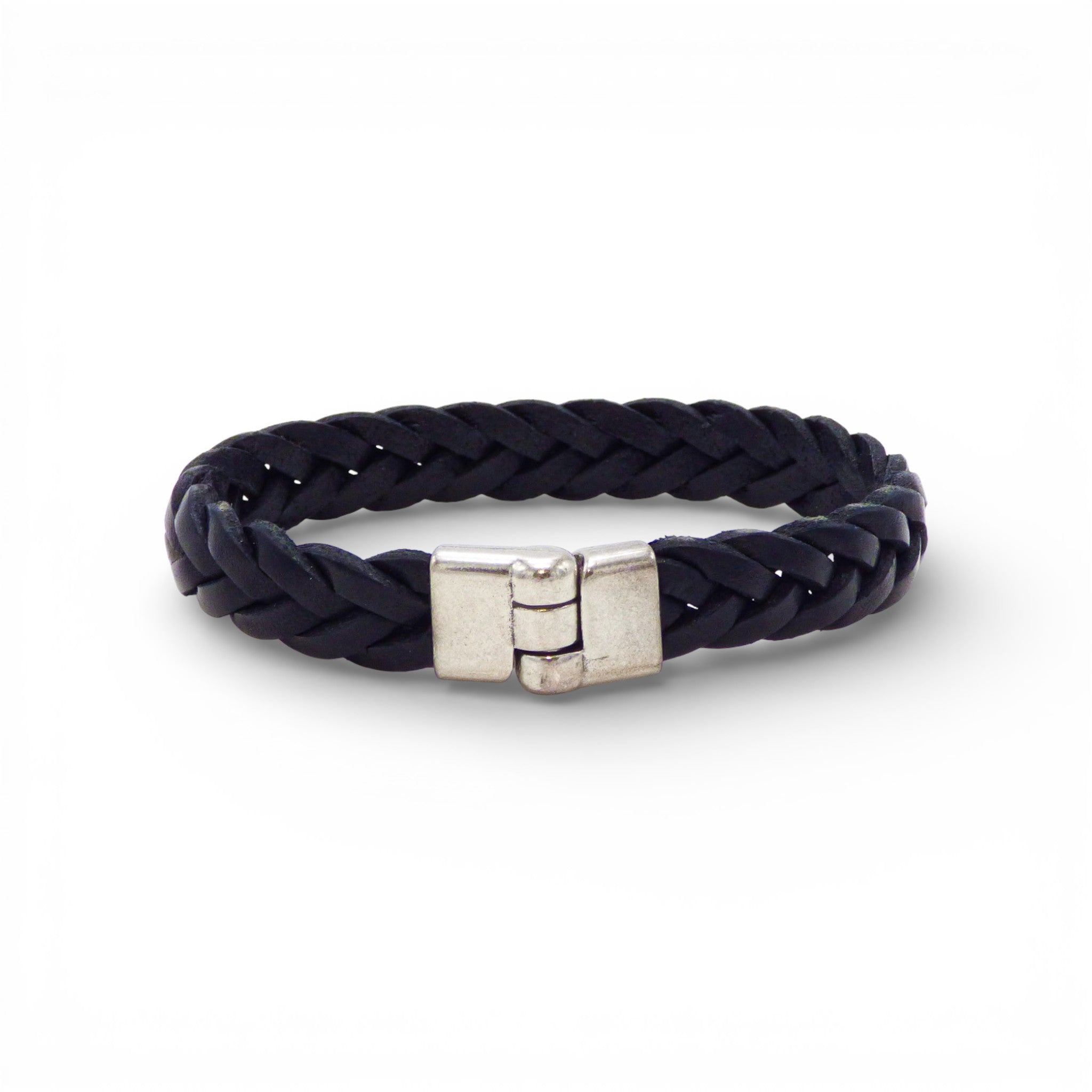 Black braided vegan leather bracelet for men by Artipel, showcasing a stylish and modern design.