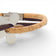 Gros plan sur les cordons de liège naturel et brun du bracelet — Cork Colors, fleur métal blanchi