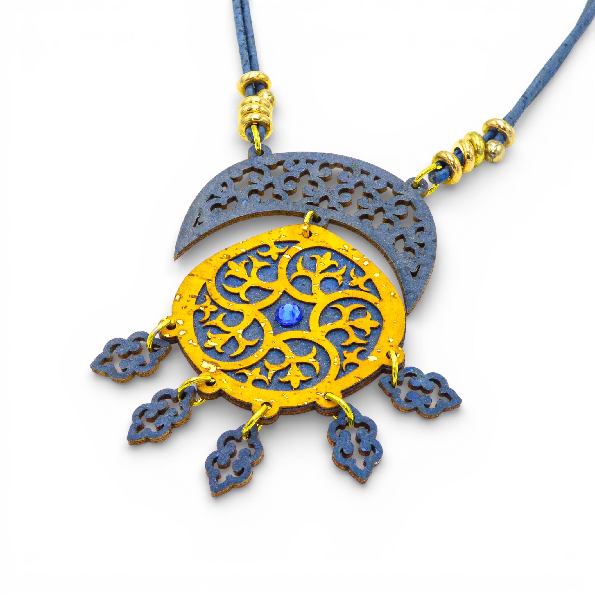 Collier "Attrape-Rêve" en Liège de la marque Artipel, présentant un design élégant et naturel en liège.