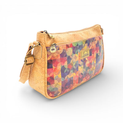 Sac bandoulière en liège imprimé géométrique multicolore, trois-quarts — Montado, Portugal