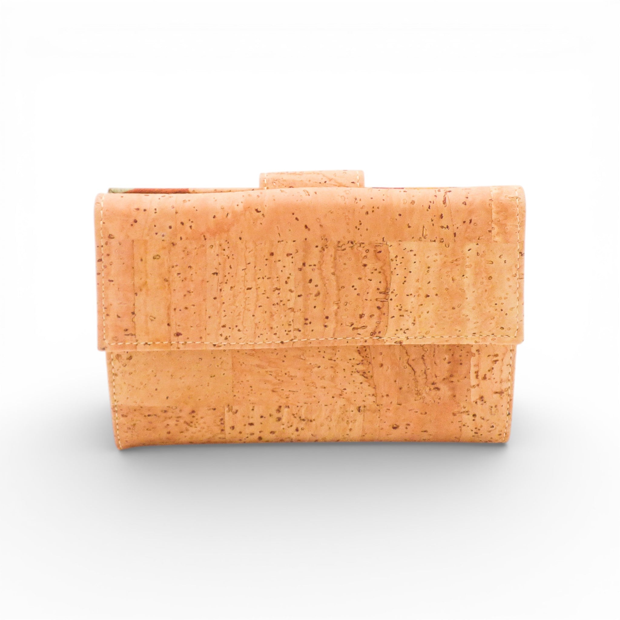 Dos d'un portefeuille compact en liège naturel uni — Montado, pli du rabat, Portugal
