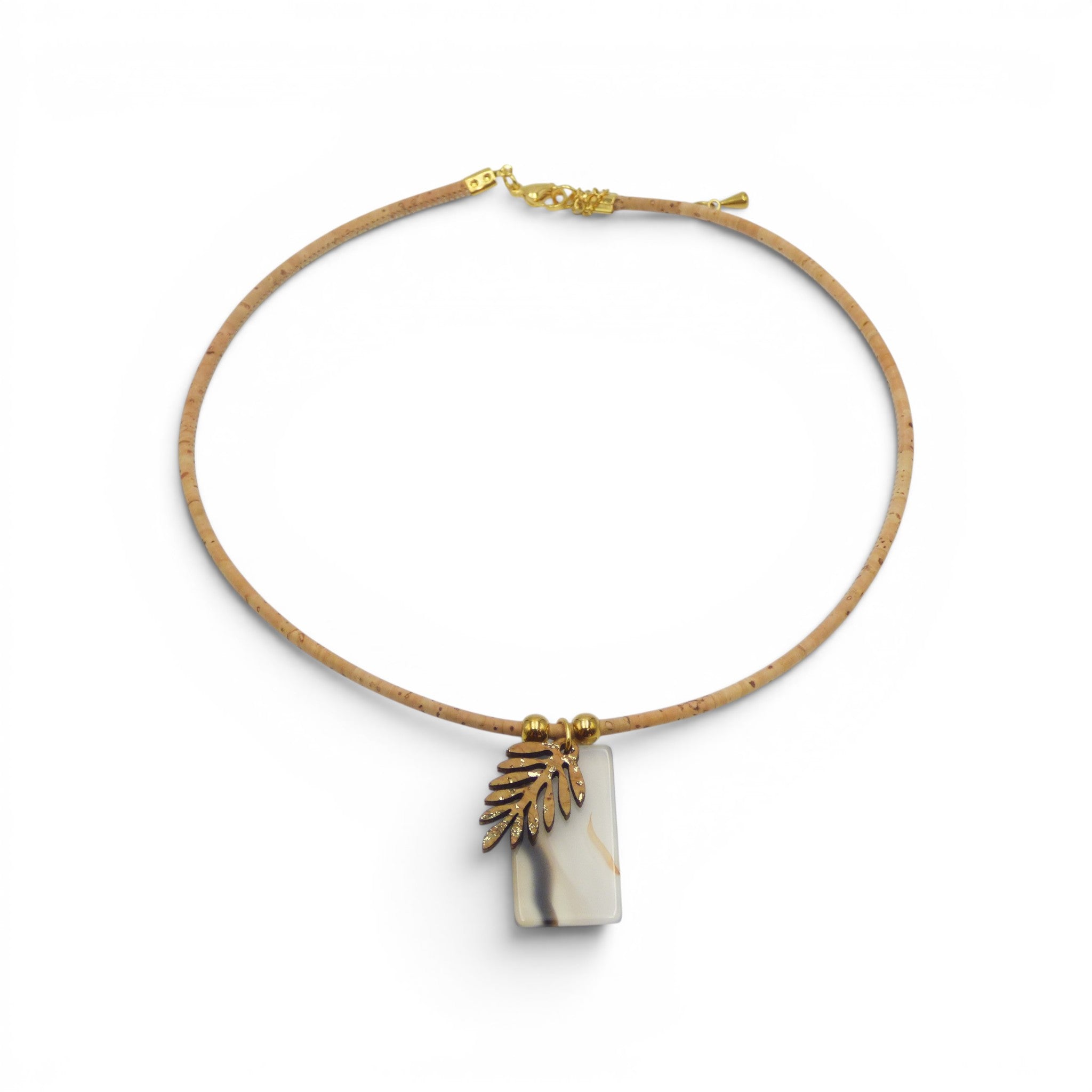 Collier ajustable liege et verre gris-blanc nacre, feuille doree, fait main Cork Colors, cadeau femme original