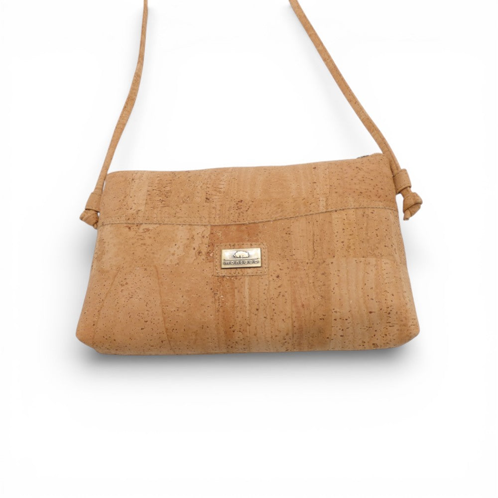 Montado Bandeau pochette in natural cork, featuring an adjustable strap and elegant design.