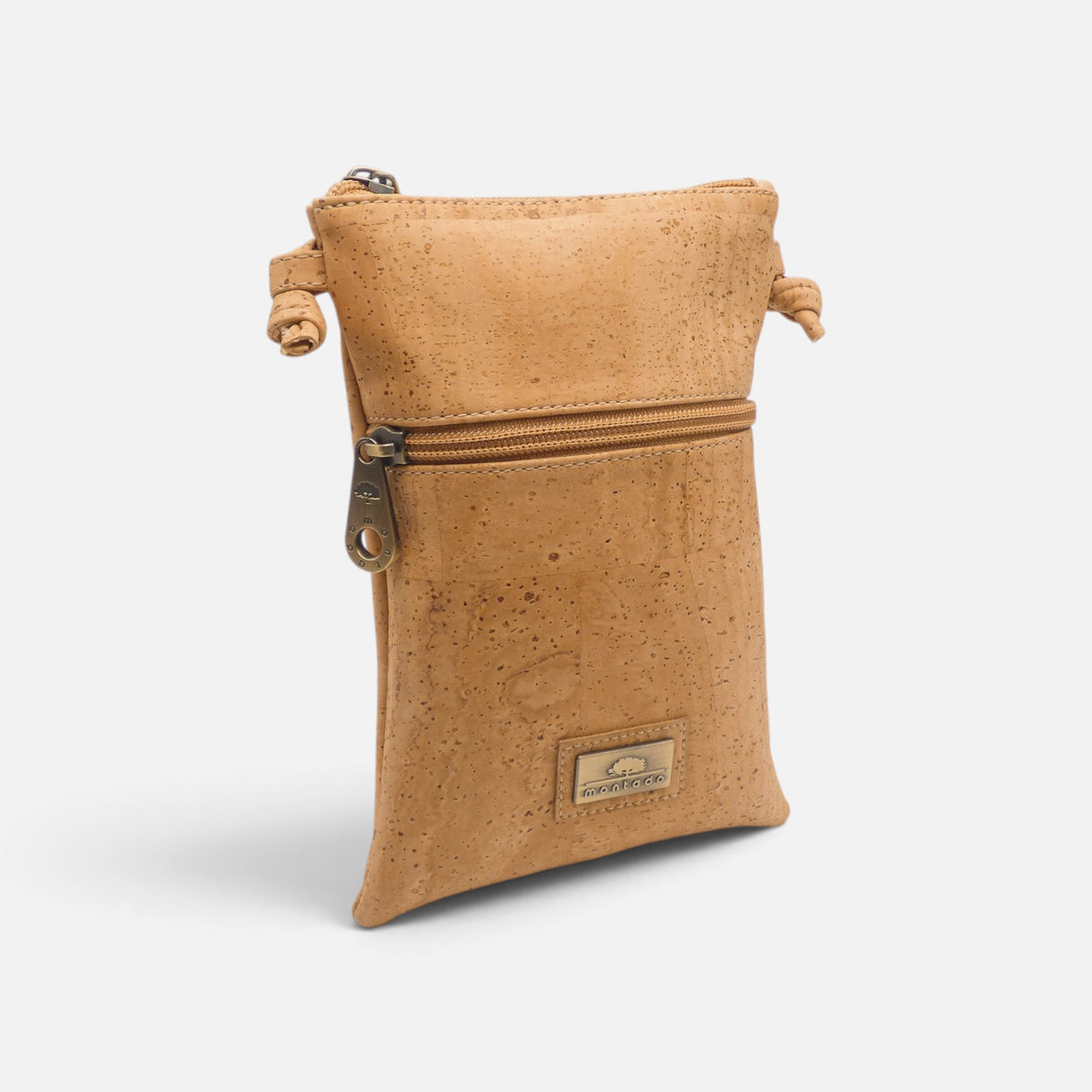 Pochette téléphone en liège vue de face, zip horizontal et poche arrière plate