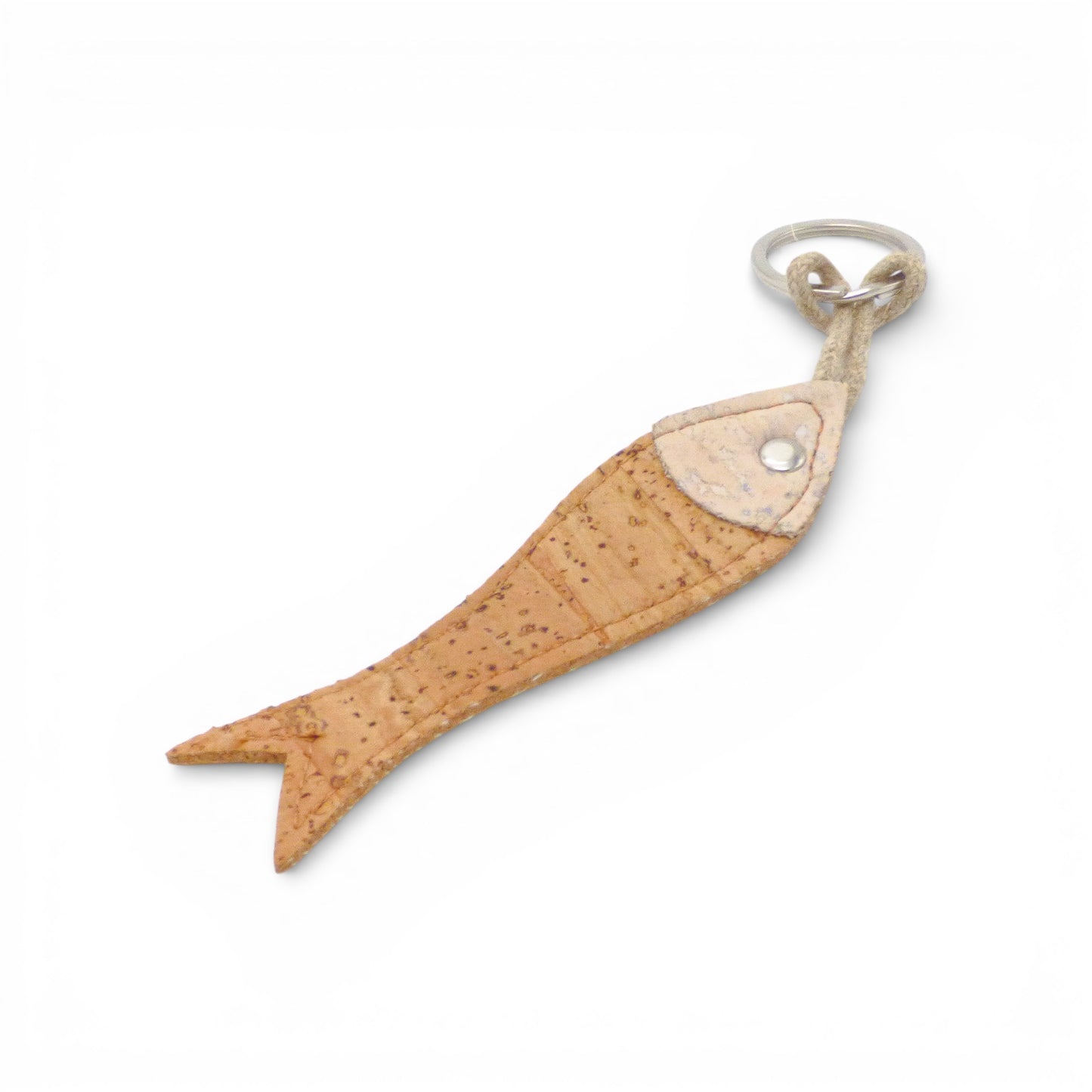 Porte-clés Sardine Iconique en liège, bleu et argent, accessoire marin chic par Amador Varum.