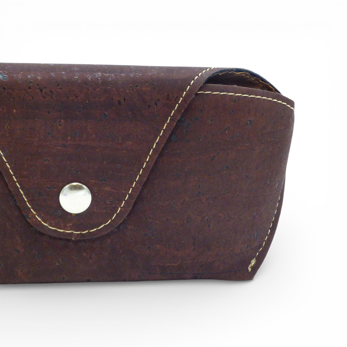 Étui à lunettes semi-rigide "Chocolat" de Kacaus, en liège marron, offrant protection anti-rayure élégante.