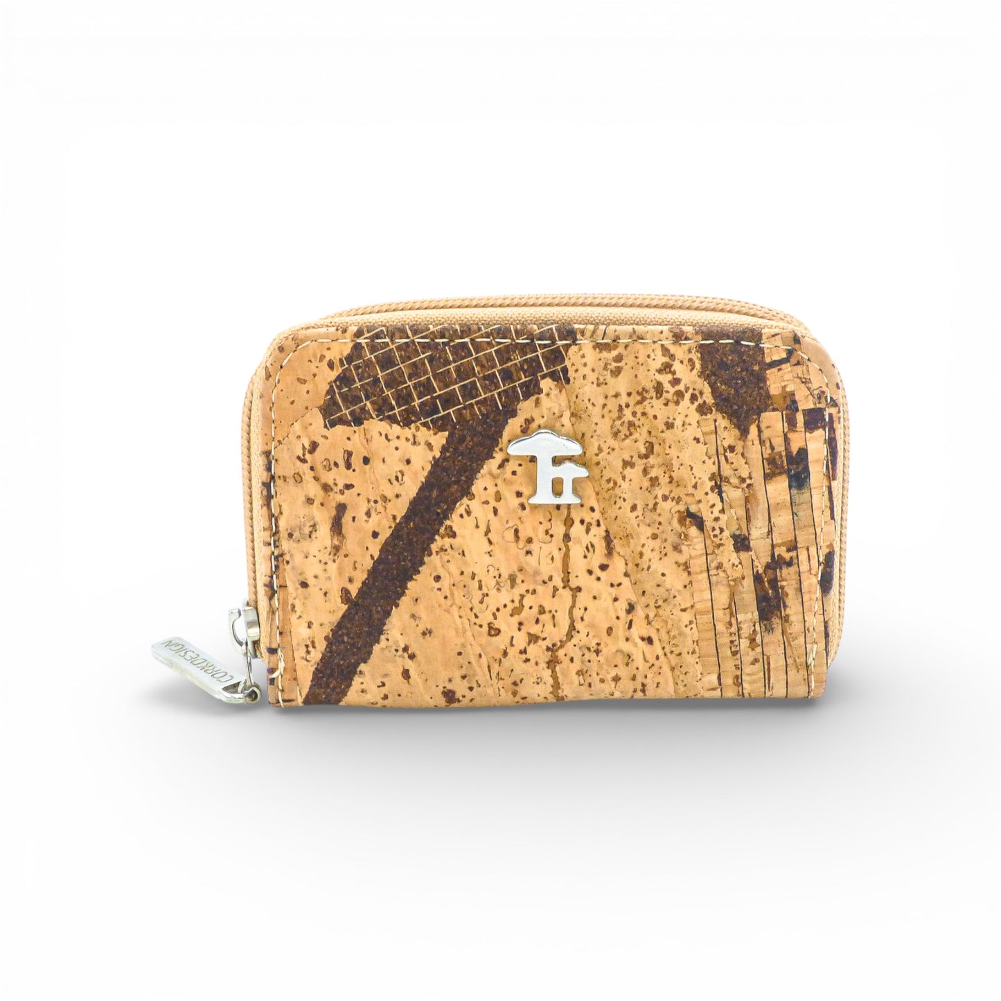 Compact zippered wallet in natural cork design by Cork Design, showcasing a classic style for everyday use.