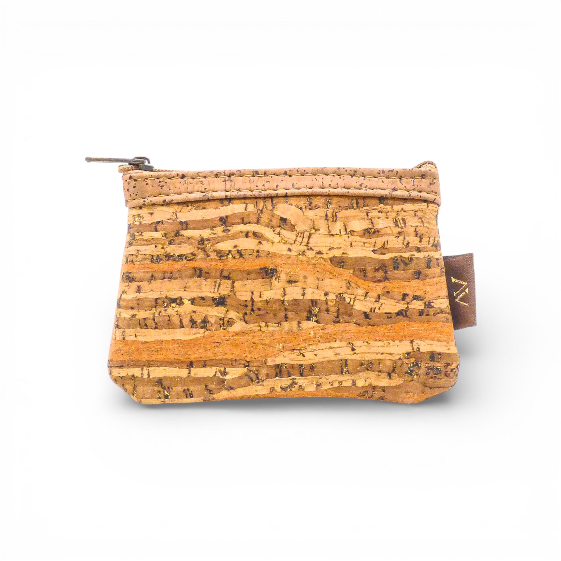 Porte-monnaie "Magma" en liège naturel avec texture chaleureuse, par la marque Amador Varum.