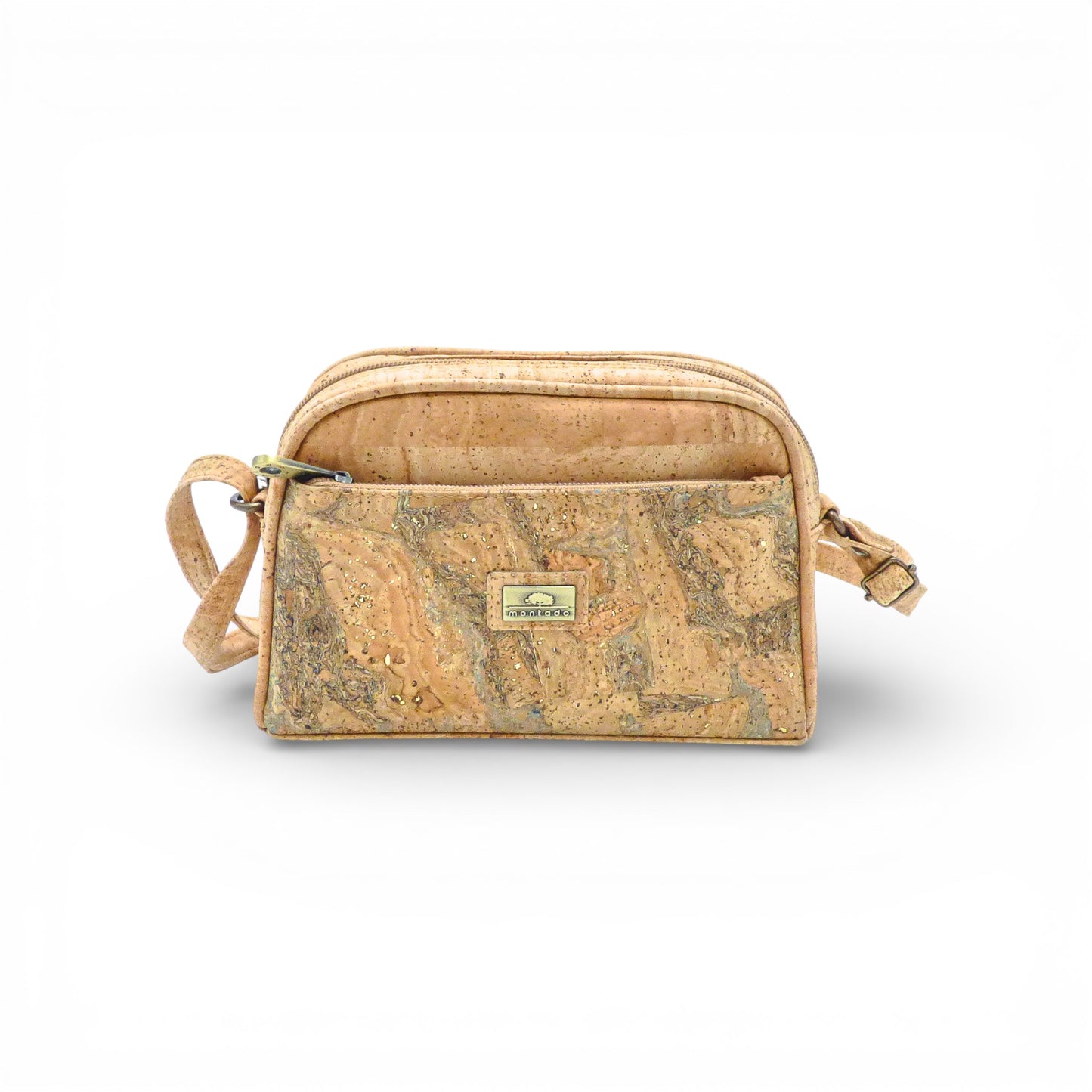 Sac bandoulière compact Montado en liège avec poche avant, couleur vert doré, affichant un design naturel élégant.